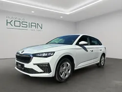 Weiß Neu 2025 Skoda Scala Essence Kleinwagen | 23.890 € (Etwas zu teuer)