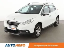 Weiß Gebraucht 2016 Peugeot 2008 Allure SUV | 12.320 € (Fairer Preis)