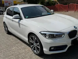 Weiß Gebraucht 2019 BMW 120 Sport Line Kleinwagen | 17.000 € (Guter Preis)