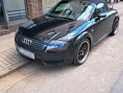 Schwarz Gebraucht 2001 Audi TT Roadster Cabrio | 4.950 € (Fairer Preis)