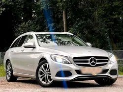 Grau Gebraucht 2017 Mercedes C180 Kombi | 9.199 € (Fairer Preis)