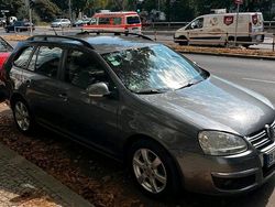 Grau Gebraucht 2008 VW Golf V Kombi | 2.100 € (Superpreis)