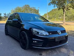 Schwarz Gebraucht 2015 VW Golf VII R Limousine | 10.990 € (Fairer Preis)