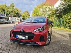 Formal red Gebraucht 2024 Mazda 2 Center-Line Kleinwagen | 23.475 € (Fairer Preis)