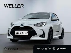 Weiss Gebraucht 2020 Toyota Yaris Hybrid Club Kleinwagen | 17.840 € (Fairer Preis)