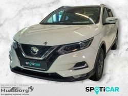 White (s) (weiß) (metallic) Gebraucht 2020 Nissan Qashqai Tekna SUV | 19.890 € (Fairer Preis)