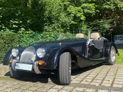 Schwarz Gebraucht 2004 Morgan Plus 8 Cabrio | 54.900 €