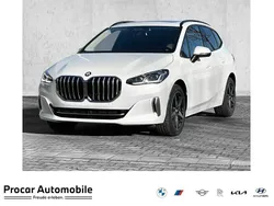 Mineralweiss Neu 2024 BMW 218 Active Tourer Luxury Line Van / Kleinbus | 41.480 € (Fairer Preis)