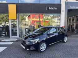Schwarz Gebraucht 2021 Renault Clio V Business Limousine | 9.900 € (Guter Preis)