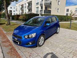 Blau Gebraucht 2011 Chevrolet Aveo LTZ Limousine | 3.999 € (Fairer Preis)