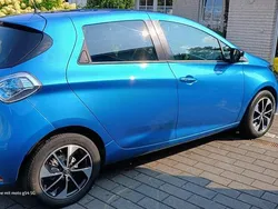 Blau Gebraucht 2018 Renault Zoe Intens Kleinwagen | 7.950 € (Guter Preis)