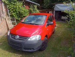 Rot Gebraucht 2006 VW Polo Limousine | 900 € (Guter Preis)