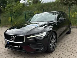 Schwarz Gebraucht 2021 Volvo V60 Kombi | 25.699 € (Fairer Preis)