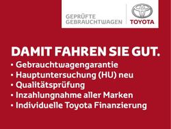 Weiß Gebraucht 2025 Toyota Corolla Cross Style SUV | 34.998 € (Fairer Preis)