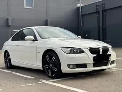 Weiß Gebraucht 2007 BMW 320 Comfort Edition Coupé | 4.990 € (Guter Preis)