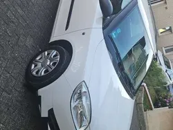 Weiß Gebraucht 2009 Skoda Fabia Style Kombi | 3.500 € (Fairer Preis)