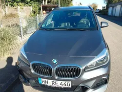 Grau Gebraucht 2019 BMW 220 Gran Tourer M Sport Van / Kleinbus | 20.500 € (Fairer Preis)