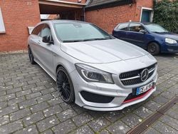 Silber Gebraucht 2015 Mercedes CLA250 Shooting Brake AMG Kombi | 15.749 € (Fairer Preis)