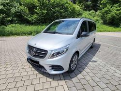 Silber Gebraucht 2018 Mercedes E250 Avantgarde Kombi | 49.500 €