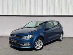 Blau Gebraucht 2016 VW Polo Comfortline Kleinwagen | 7.890 € (Fairer Preis)