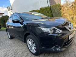 Schwarz Gebraucht 2014 Nissan Qashqai 360º SUV | 7.690 € (Fairer Preis)