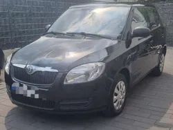 Schwarz Gebraucht 2009 Skoda Fabia Kleinwagen | 2.590 € (Guter Preis)