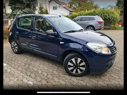 Blau Gebraucht 2011 Dacia Sandero Ambiance Kleinwagen | 1.350 € (Guter Preis)
