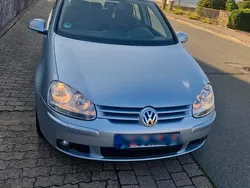 Silber Gebraucht 2006 VW Golf V Kleinwagen | 4.700 € (Fairer Preis)
