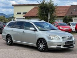 Silber Gebraucht 2005 Toyota Avensis Sol Kombi | 1.599 € (Superpreis)