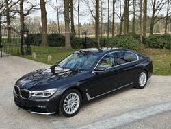Grau Gebraucht 2017 BMW 740 Limousine | 28.899 € (Guter Preis)