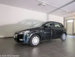 Schwarz Gebraucht 2010 Kia Ceed Limousine | 6.990 € (Teuer)