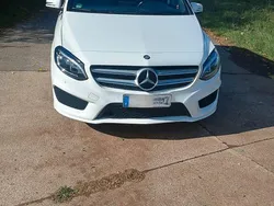 Weiß Gebraucht 2016 Mercedes B220 AMG line Van / Kleinbus | 15.590 € (Fairer Preis)