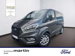 Grau Gebraucht 2019 Ford Tourneo Custom Titanium Van / Kleinbus | 34.890 € (Fairer Preis)