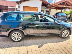 Schwarz Gebraucht 2017 VW Golf VII Comfortline Kombi | 11.000 € (Guter Preis)