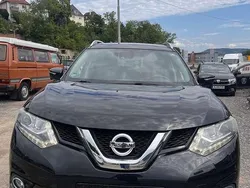Schwarz Gebraucht 2015 Nissan X-Trail Tekna SUV | 10.750 € (Superpreis)