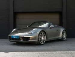 Grau Gebraucht 2015 Porsche 911 Carrera 4S Cabriolet Cabrio | 86.255 € (Etwas zu teuer)