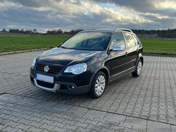 Schwarz Gebraucht 2006 VW Polo Cross Kleinwagen | 3.250 €