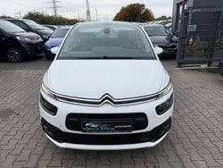 Weiß Gebraucht 2018 Citroën C4 SpaceTourer Feel Van / Kleinbus | 10.000 € (Fairer Preis)