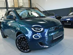 Ozeangreen** Gebraucht 2023 Fiat 500e La Prima Cabrio | 24.600 € (Fairer Preis)
