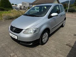 Silber Gebraucht 2006 VW Fox Basis Kleinwagen | 3.980 €
