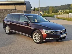 Rot Gebraucht 2018 VW Passat Highline Limousine | 18.000 € (Guter Preis)