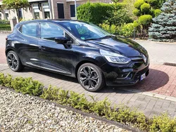 Schwarz Gebraucht 2018 Renault Clio IV Limousine | 9.490 € (Fairer Preis)