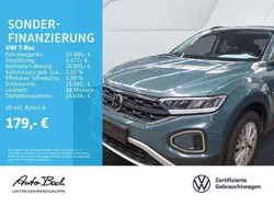 Blau (petroleum blue metallic) Gebraucht 2024 VW T-Roc Life SUV | 23.980 € (Fairer Preis)