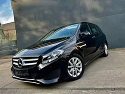 Schwarz Gebraucht 2019 Mercedes B200 Van / Kleinbus | 13.900 € (Fairer Preis)