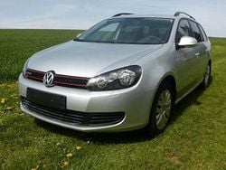 Silber Gebraucht 2013 VW Golf VI Kombi | 13.500 €