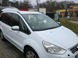 Weiß Gebraucht 2014 Ford Galaxy Van / Kleinbus | 9.500 €