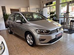 Silber Gebraucht 2015 VW Golf VII Comfortline Limousine | 11.450 € (Guter Preis)