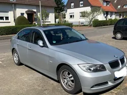 Grau Gebraucht 2007 BMW 320 Limousine | 3.999 € (Guter Preis)