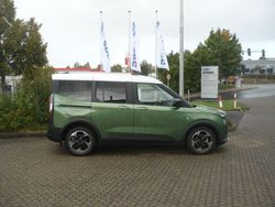 Grün Gebraucht 2025 Ford Tourneo Courier Active Van / Kleinbus | 26.990 € (Fairer Preis)