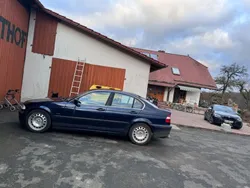 Blau Gebraucht 1998 BMW 323 Limousine | 2.499 € (Guter Preis)